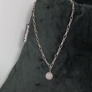 Silver Chain Necklace with Flower Pendant